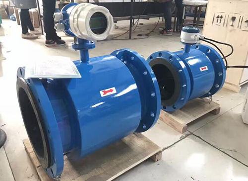 智能型電磁流量計產(chǎn)品圖